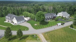 difference between hardscaping and landscaping